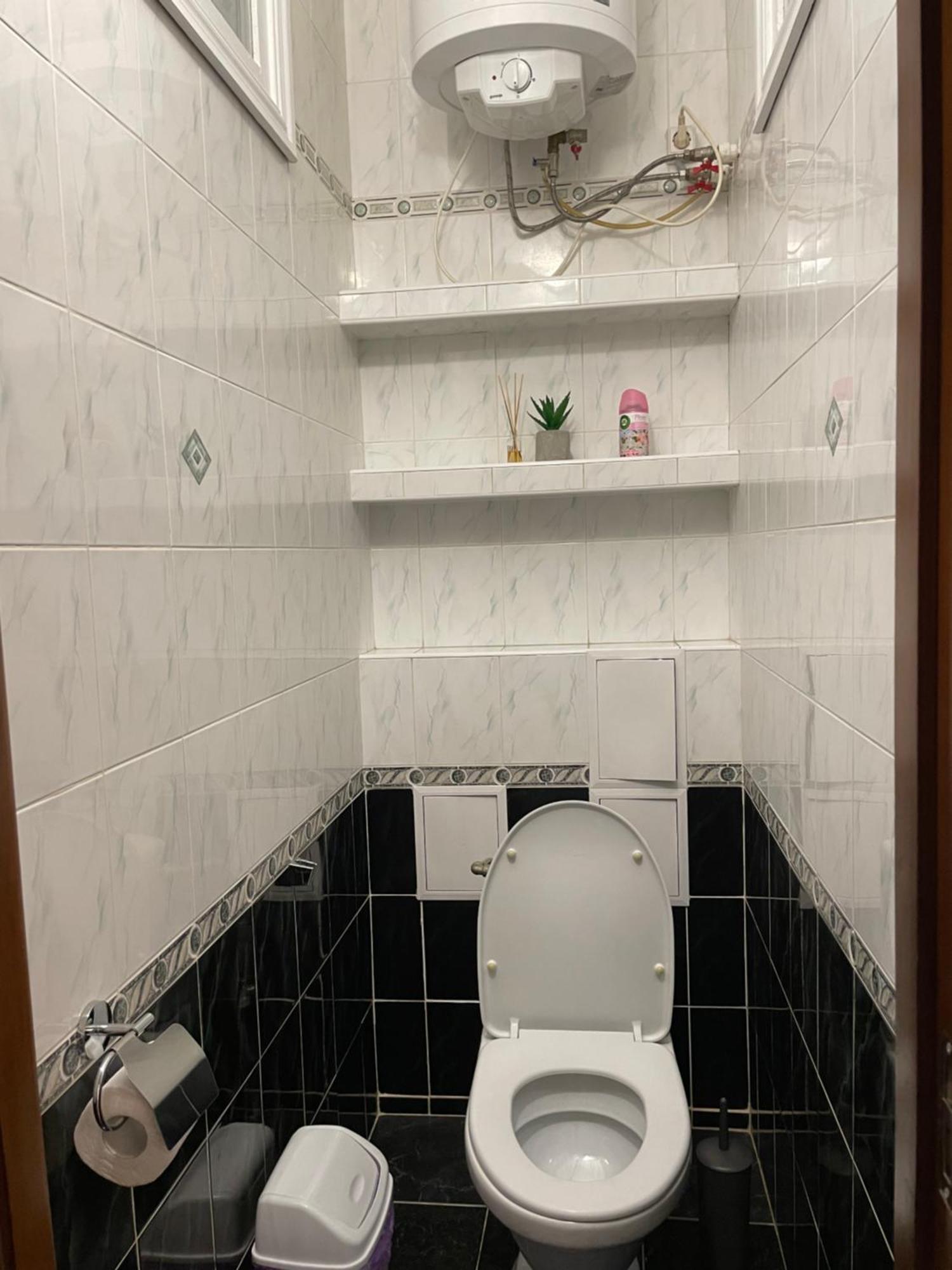 Freddies Apartment キエフ エクステリア 写真